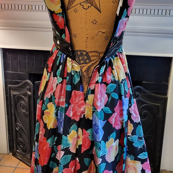 Vintage Nili Martin Floral Midi Dress - Picture 9 of 10